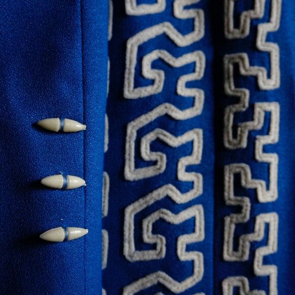 Vintage 1960s Blue Embroidered Wool Skirt Suit - Small - Picture 8 of 9